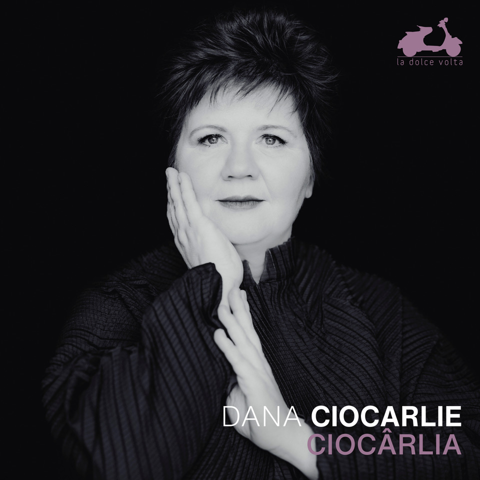 Pochette — CIOCÂRLIA