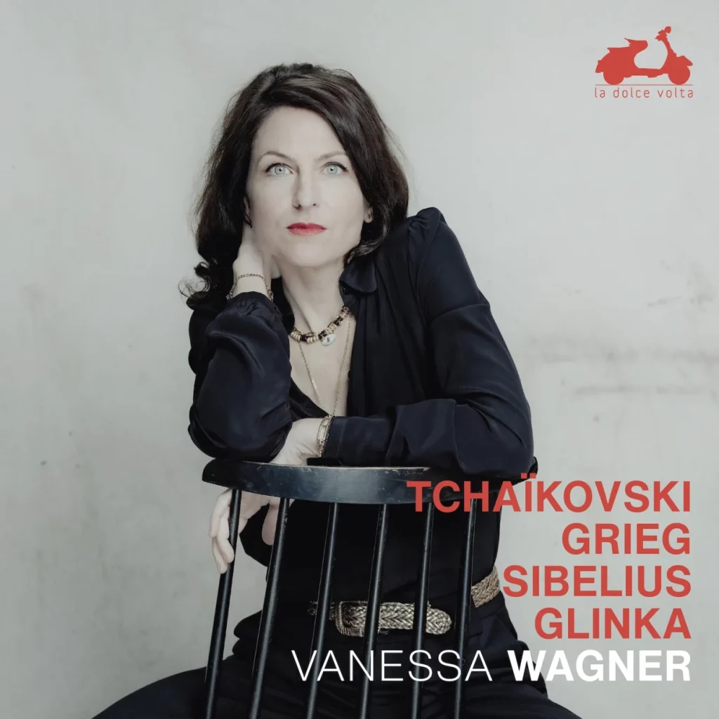 Pochette — TCHAÏKOVSKI, GRIEG, SIBELIUS, GLINKA // Everlasting Seasons